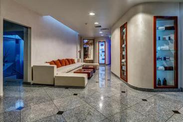 Mlyn Hotel & Spa