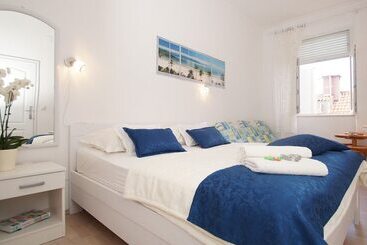 پانسیون Guesthouse Old Town