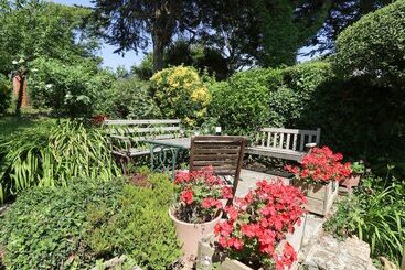 Apple Tree Cottage