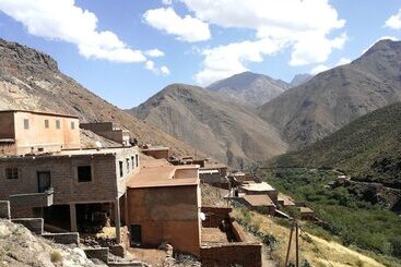 بنسيون Auberge Matat