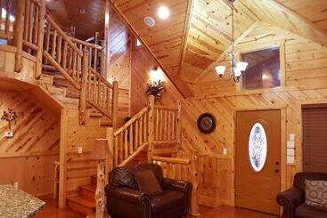 بيت ريفى Brokenbowadventures.com