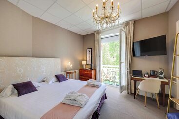 Brit Hotel & Spa Le Roc Au Chien