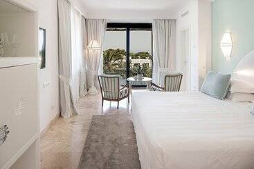 リゾートホテル Botania Relais & Spa   The Leading Hotels Of The World