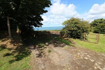 Morfa Isaf Cottage