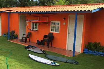 فندق صغير Riomar Surf Camp