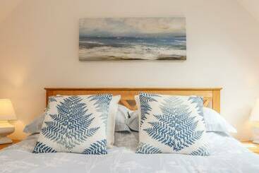 קוטג'' Cross Syke Barn