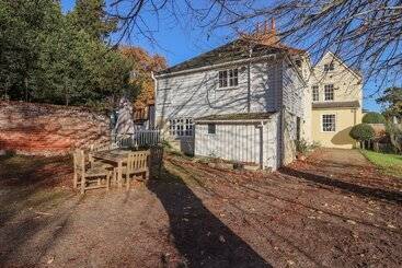 茅舍 The Garden Flat At Holbecks House