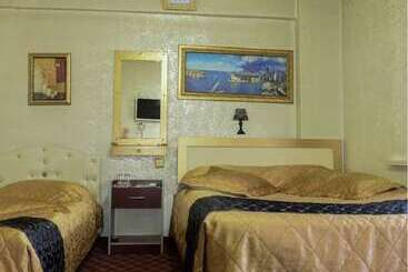 هتل Grand Saray