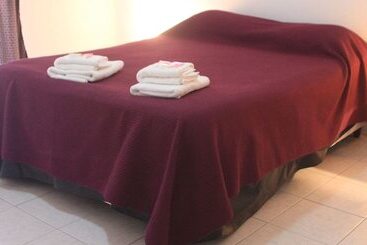 هتل آپارتمان Temporarios Bahia