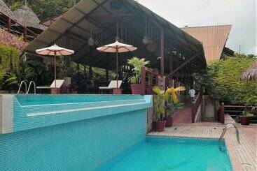 هتل Sumaj Lagoon Lodge