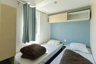 בית מלון כפרי Camping Le Kergariou