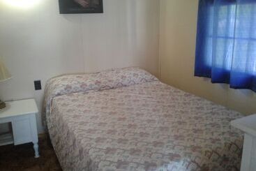 بيت ريفى Minnehaha Camp Resort