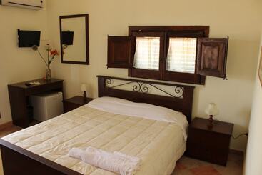 B&b Torre Di Cicala