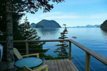 بيت ريفى Orca Island Cabins