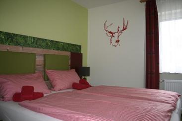 בית מלון כפרי Restaurant Zum Schwanen