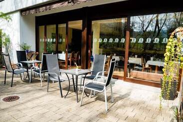 호텔 Quellenhof Bad Urach