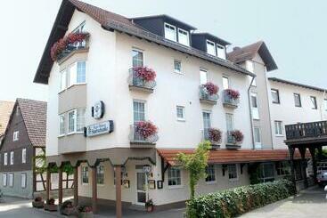 ホテル Stadtschänke
