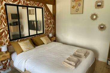 مبيت وإفطار La Maison De Maxou