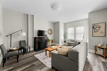 آپارتمانهای توریستها Dreamy On Donahue