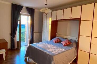 펜션 Oasi Di Monchiero