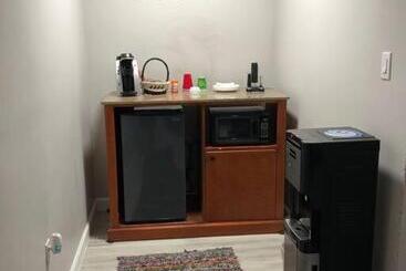 膳宿费 Spacious Unit With Mountain View