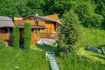 Жильё для туристов Horská Chata 3 Skalky So Saunou A Jacuzzi Kaďou