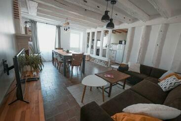 شقق خاصة سياحية La Ferme étoilée