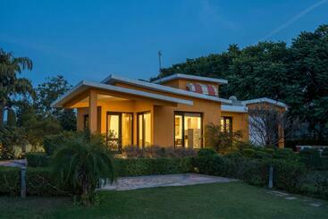 Rosastays Manesar Rosa Sangeet Vilas