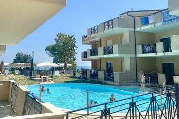 ツーリストアパートメント Alloggio Vista Mare   Parcheggio Gratis