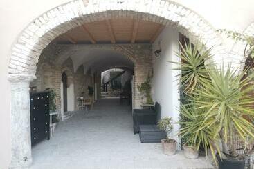 관광객 아파트 La Tana Nel Borgo Nascosto   Monolocale Openspace