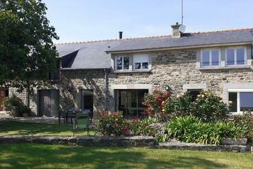 Жильё для туристов Le Refuge Marin   Gîte Familial Au Bord De Mer