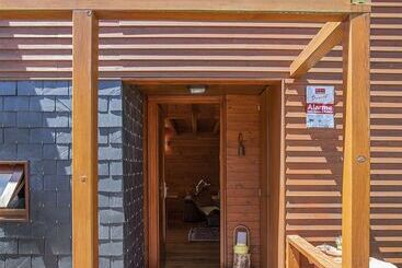 آپارتمانهای توریستها Liiiving In Ofir   Seaside Pool Bungalow