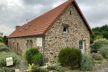 住宿加早餐  Cottage Des Mézières