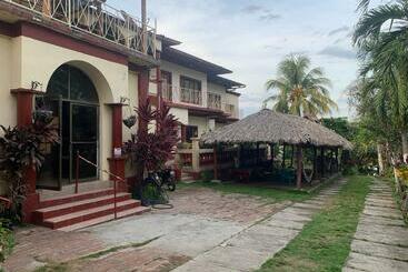 膳宿费 Costa Azul Ometepe