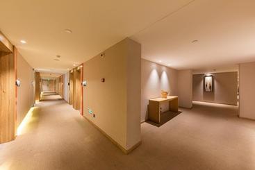 هتل New Beacon Sunyee Spa