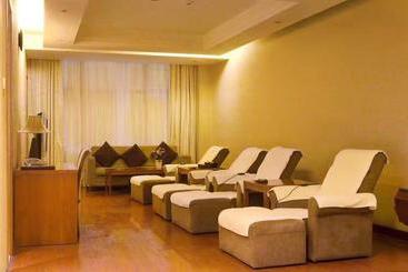 The Hot Spring Hotel Of The Hot Club Beijing