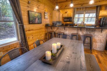 관광객 아파트 Luxury Cabin Sleeps 8 With Creekside Fire Pit Near Helen Ga