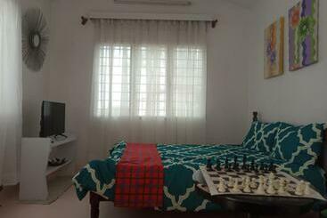 پانسیون Casa 1895 Peaceful, Secure And Serene Guesthouse In Mombasa