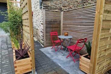 游客公寓 Gîte Maisonnette  Et à Côté Coule Une Rivière