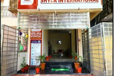 هتل Shyla International By Wb Inn