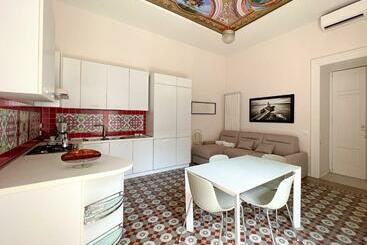 Жильё для туристов Chiara S Apartment Sorrento 2