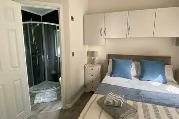 آپارتمانهای توریستها Augusta Lodge