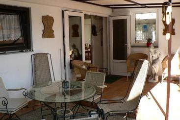 پانسیون Guest House Móritz