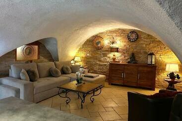 ツーリストアパートメント La Belle Escale