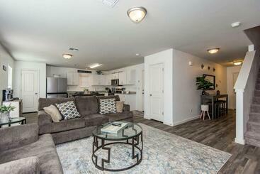 شقق خاصة سياحية New House Game Room Jacuzzi Close To Casino And River