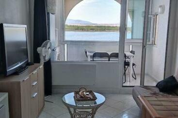 ツーリストアパートメント Appartement T2 Avec Vue   Port Leucate   4 Personnes