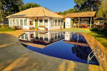 ツーリストアパートメント Casa Guimarães