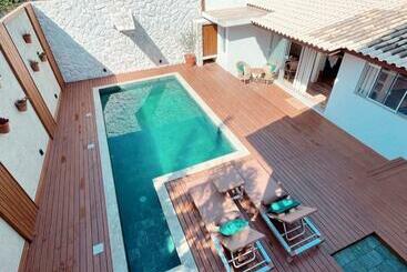 דירות לתיירים Casa Com Piscina Em Frente à Praia Do Santinho