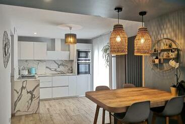شقق خاصة سياحية Superbe Cosy T1 Bis Studio 40m2 Indépendant En Maison Avec Parking Gratuit