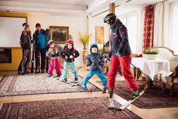 هتل Arlberghaus Das Ski